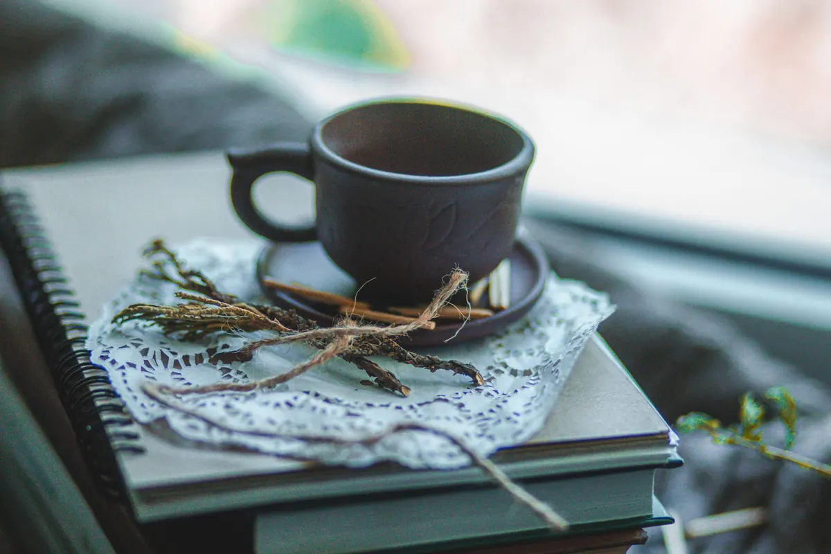 Five Journalling Prompts for a Rainy Sunday in the UK